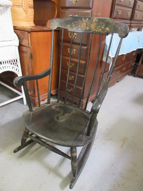 lot 920 image: PAINTED BACK WOODEN ROCKER