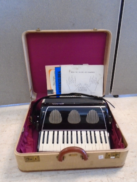 Alfred Accordian
