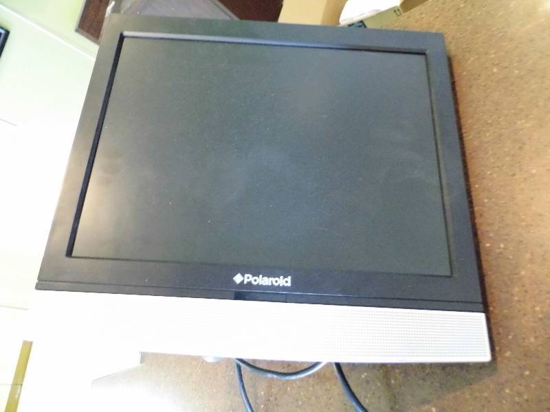 Polaroid Monitor