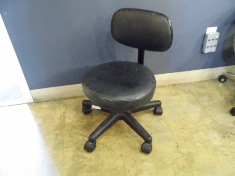 Pedi Stool