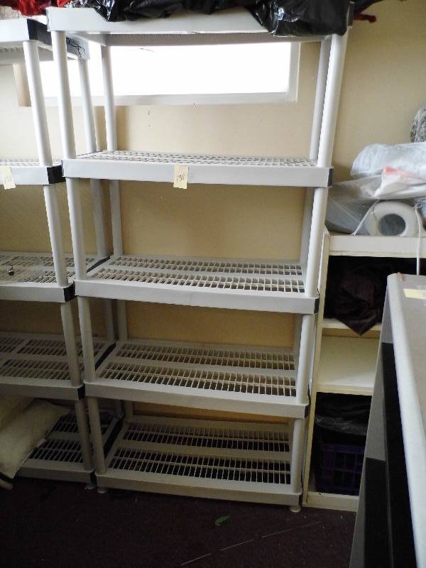 Plasitc Shelf