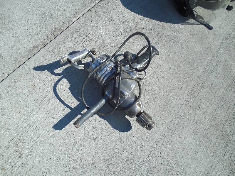 lot 77 image: INDUSTRIAL MILWAUKEE HAMMER DRILL