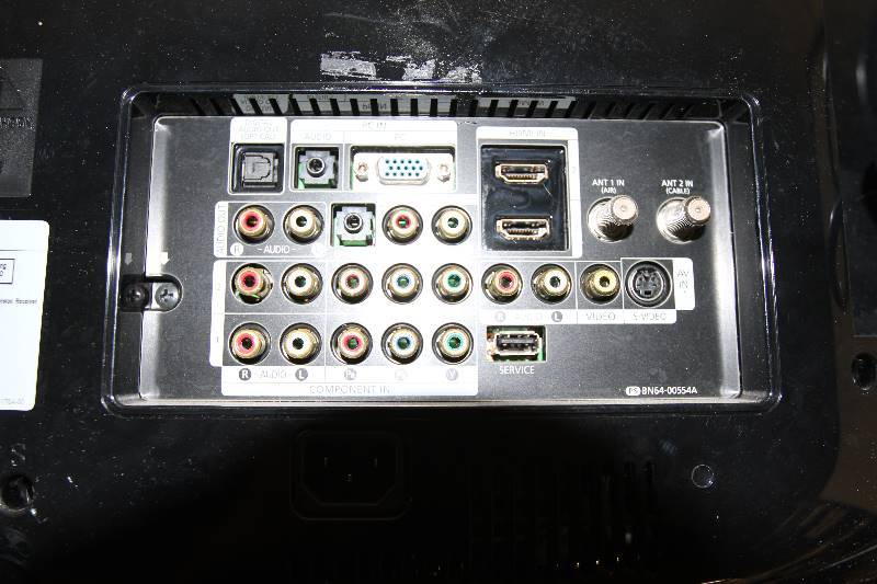 lot 104 image: Samsung 26 720p LCD HDTV Television with ATSC Tuner, StandBase & Remote Control