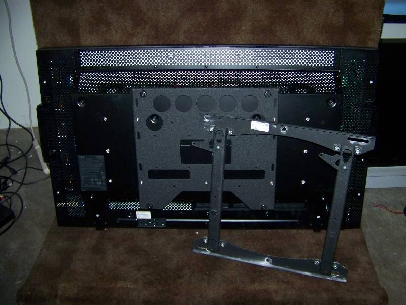 lot 4 image: 46, NEC, MultiSync, Professional Grade, 1080p (Full HD), LCD Display  Monitor with Chief Wall Mount