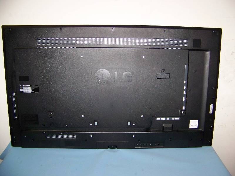 lot 20 image: 49, LG, Commercial, 1080p (Full HD), SL5B LED, Monitor  Display