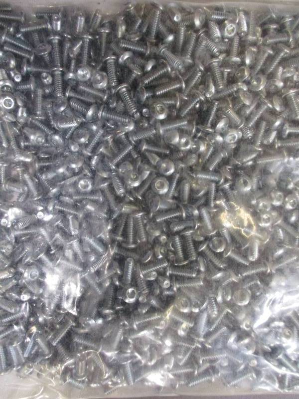 Torx drive screws