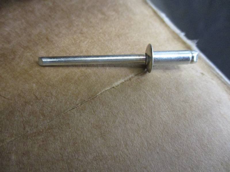 Sttel Rivets