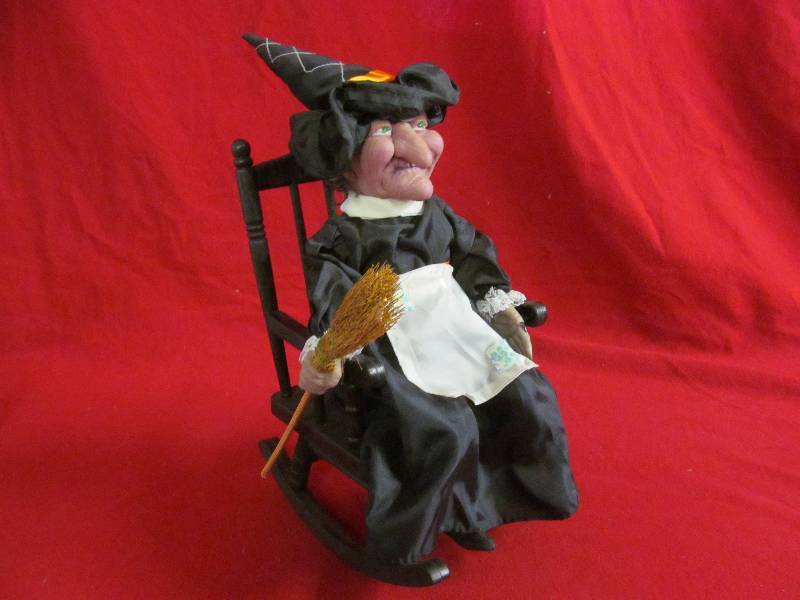 lot 104 image: witch