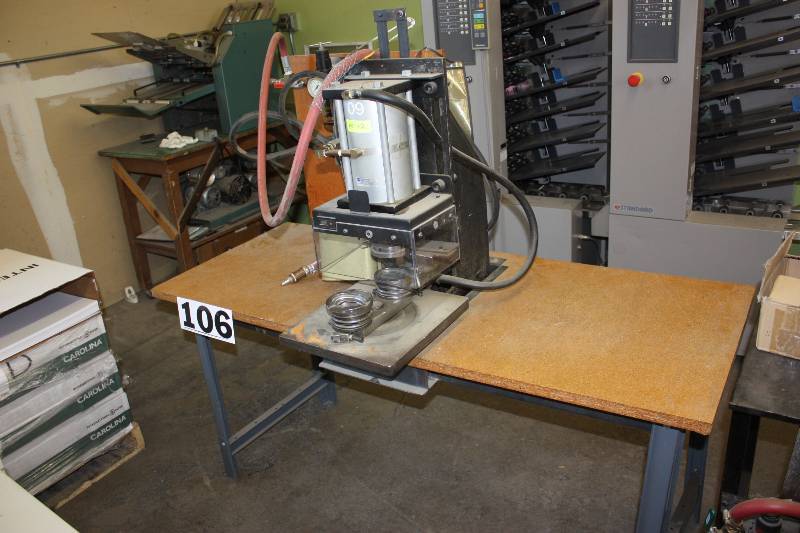 lot 106 image: Custom Button Machine