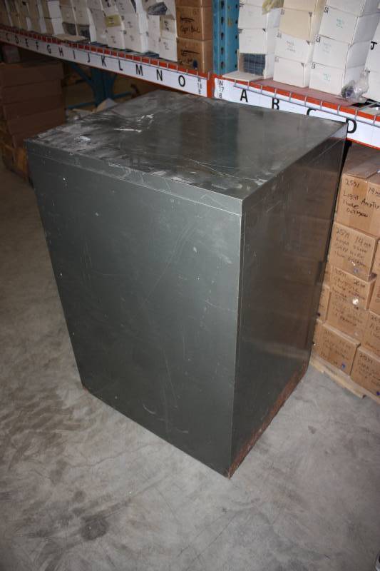 lot 117 image: 6 Drawer Flat File