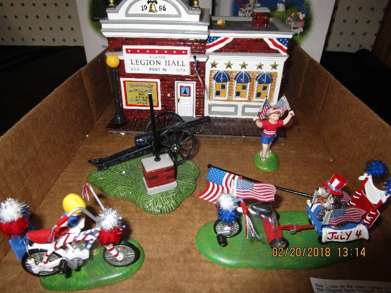 lot 8 image: Department 56