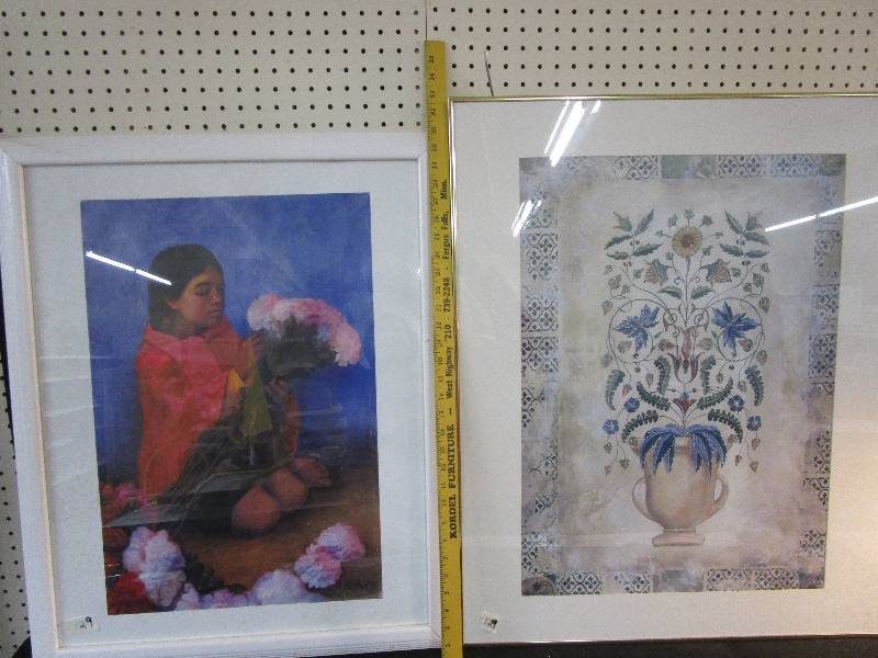 lot 109 image: Pictures