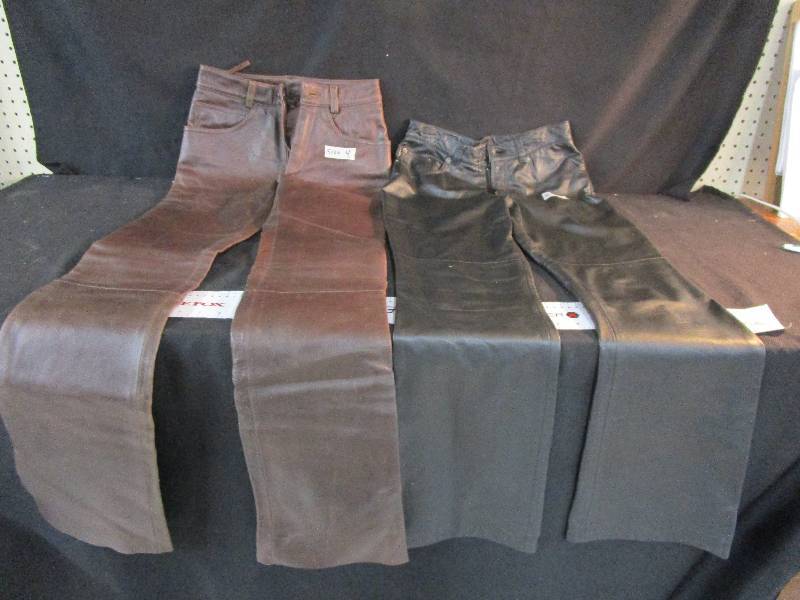 lot 126 image: Leather Pants Wilson  Size 4 and Ralph Lauren Size 4