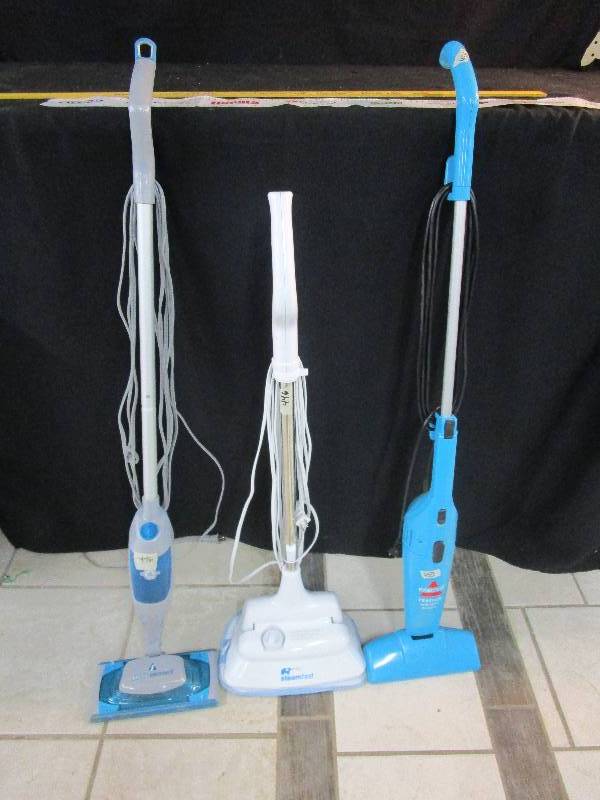 lot 132 image: Various Floor Cleaners
