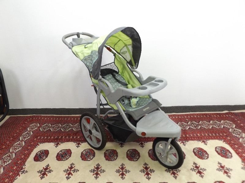 InStep Safari Stroller