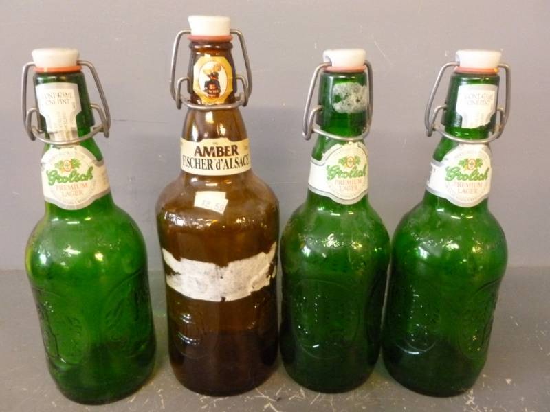 lot 49 image: Collector Bottles
