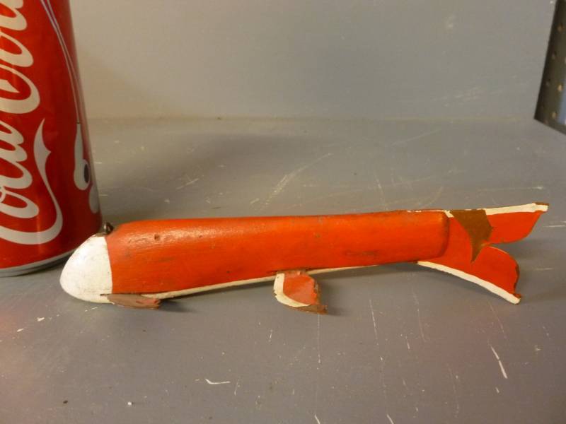 lot 54 image: Vintage Harry Clark Spearing Decoy
