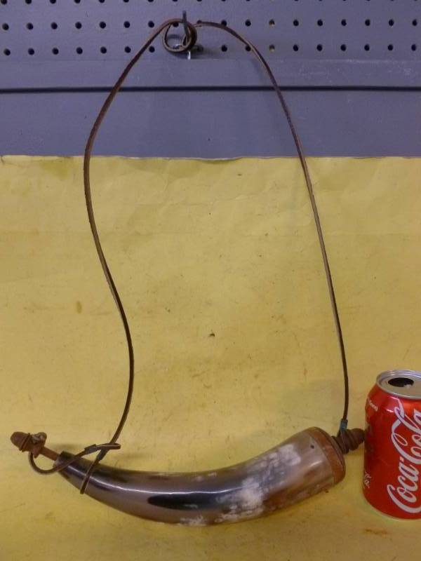 lot 109 image: Powder Horn