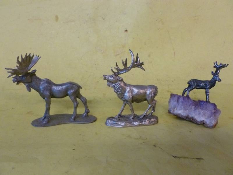 lot 120 image: Pewter Figurines