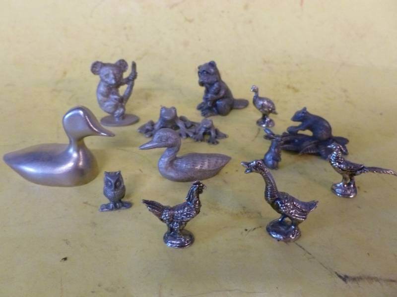 lot 122 image: Pewter Figurines