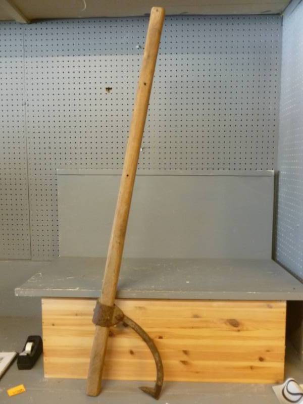 lot 138 image: Vintage Log Roller