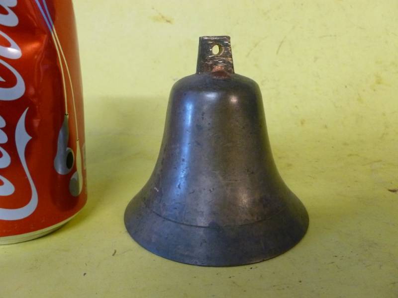 lot 159 image: Vintage Cow Bell