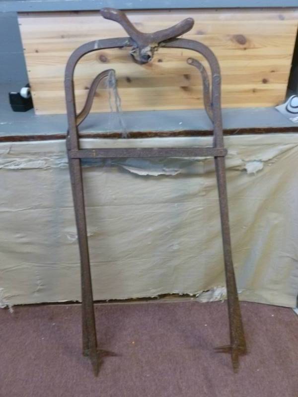 lot 192 image: Antique Hay Fork