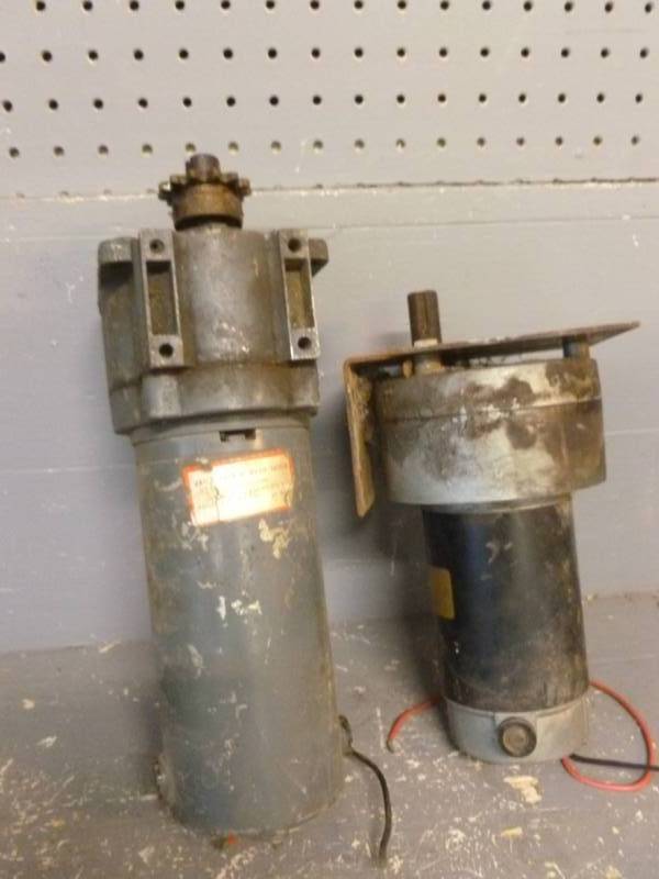 lot 209 image: Gear Box Motors