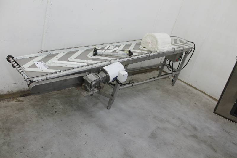 lot 9 image: Mobilgear 636 Commercial Food Prep Conveyor