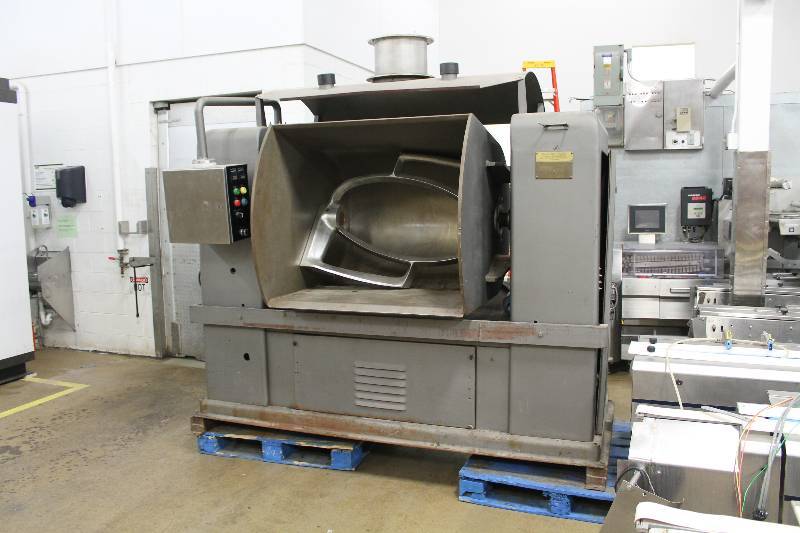 lot 2 image: Triumph Commercial Semi-High Speed Mixer