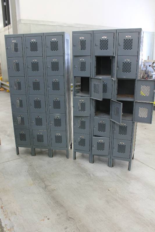lot 38 image: Lot of (2) Global Metal 18-Locker Cabinets