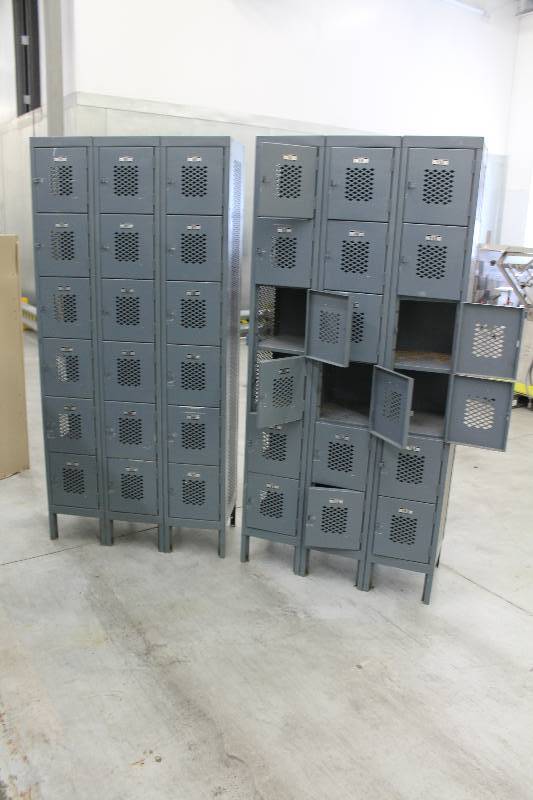 lot 46 image: Lot of (2) Global Metal 18-Locker Cabinets