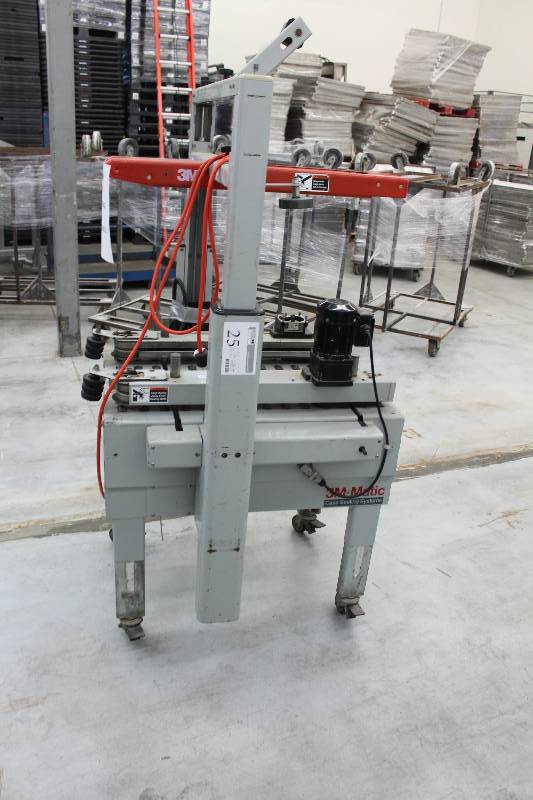 lot 25 image: 3M-Matic 800a Adjustable Case Sealer