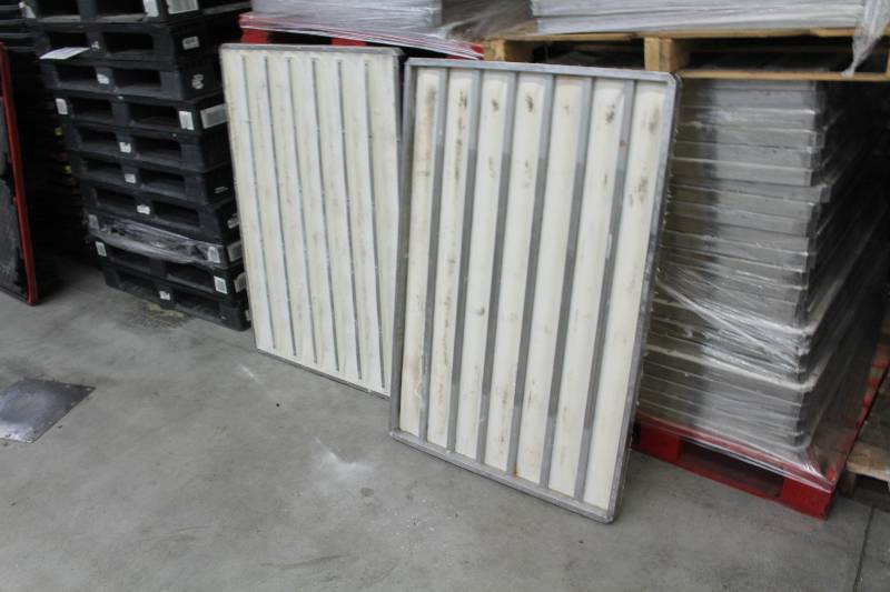 lot 116 image: Pallet Lot of (Approximately 20) Bakery TraysMoulds