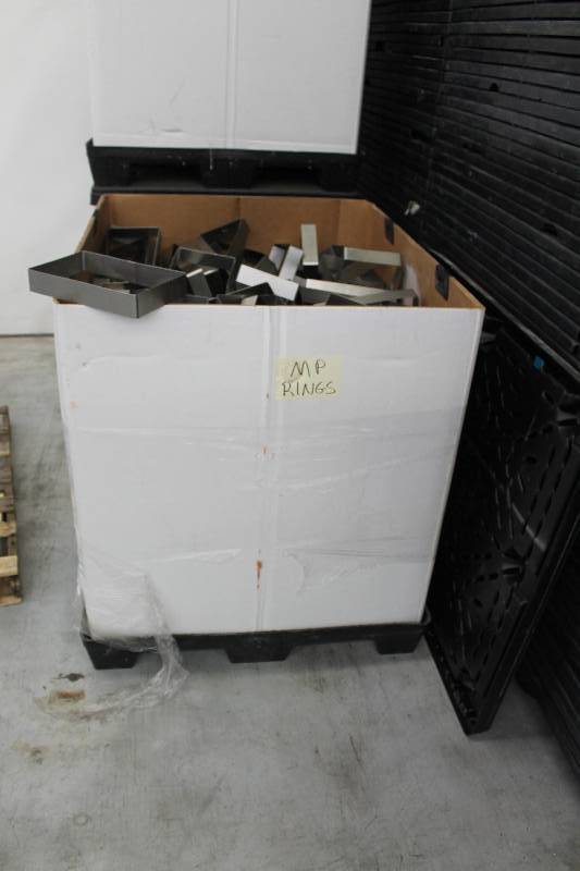 lot 147 image: Lot of (150) 12x7.5in. Cake Pans w Uline S-19003 Reusable Bulk Container