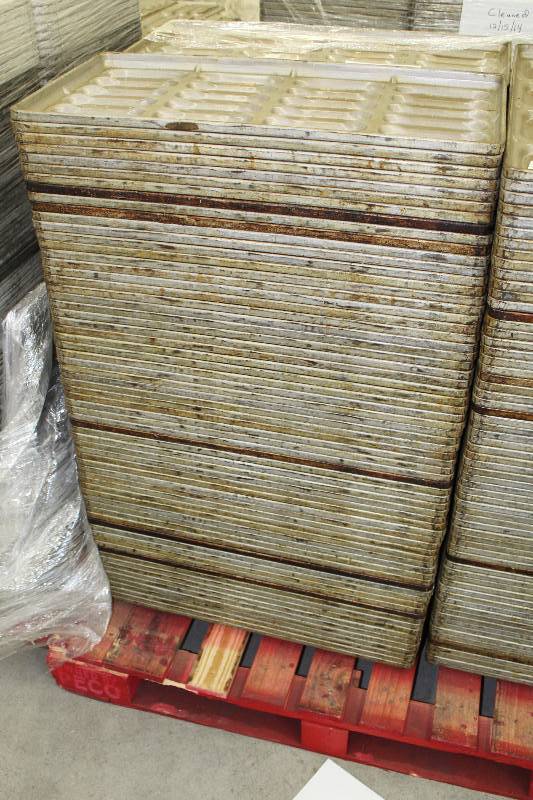 lot 192 image: Lot of (65) Brat Bun Pans