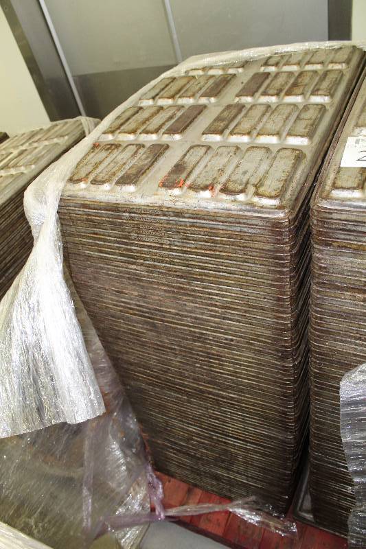 lot 235 image: Lot of Approx. (75) Hot Dog Bread Pans