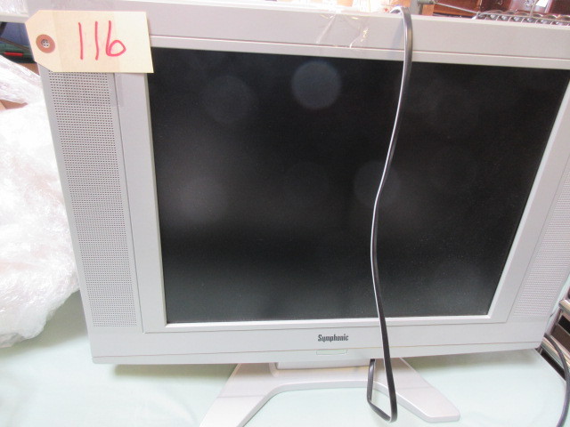 lot 116 image: FLAT SCREEN TV.
