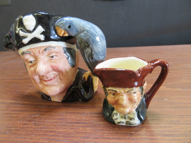 lot 134 image: ROYAL DOULTON TOBY JUGS