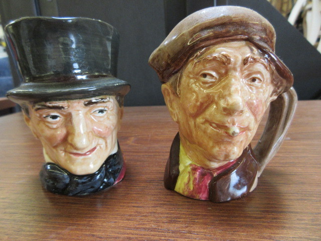 lot 138 image: ROYAL DOULTON TOBY JUGS
