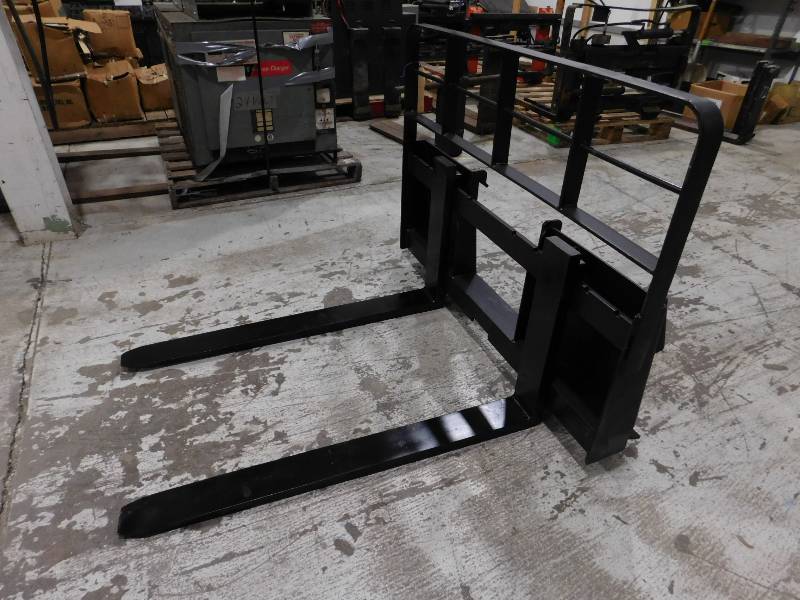 Skid Steer Fork Plate with 42 Forks