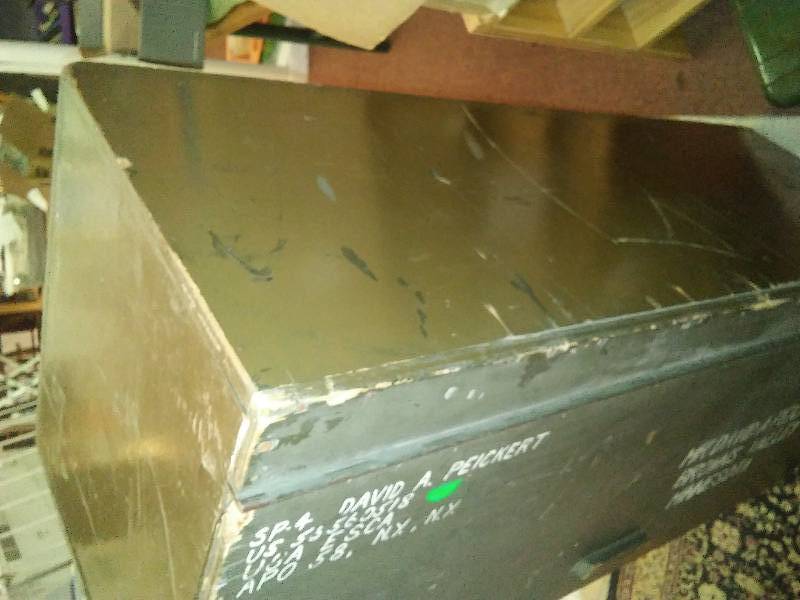 lot 9 image: Vietnam Era Military Foot Locker
