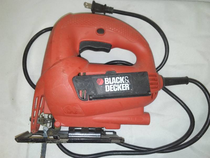 lot 97 image: Black and Decker Jigsaw