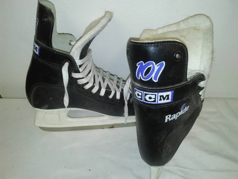 lot 101 image: CCM 101 Rapide Mens Size 8 Hockey Skates  not much wear