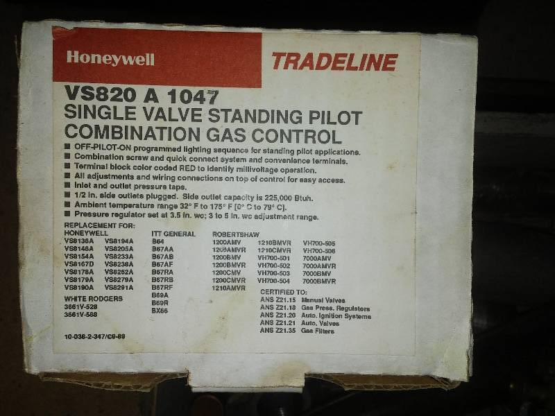 lot 122 image: Honeywell Tradeline Pilot Light Control, Galvanized and brass plumbing fittings