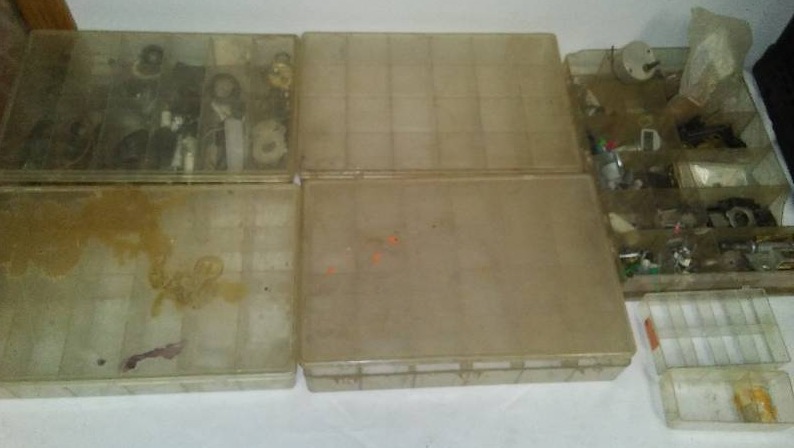 lot 138 image: Large Plastic Storage compartments with misc. hardware (5)