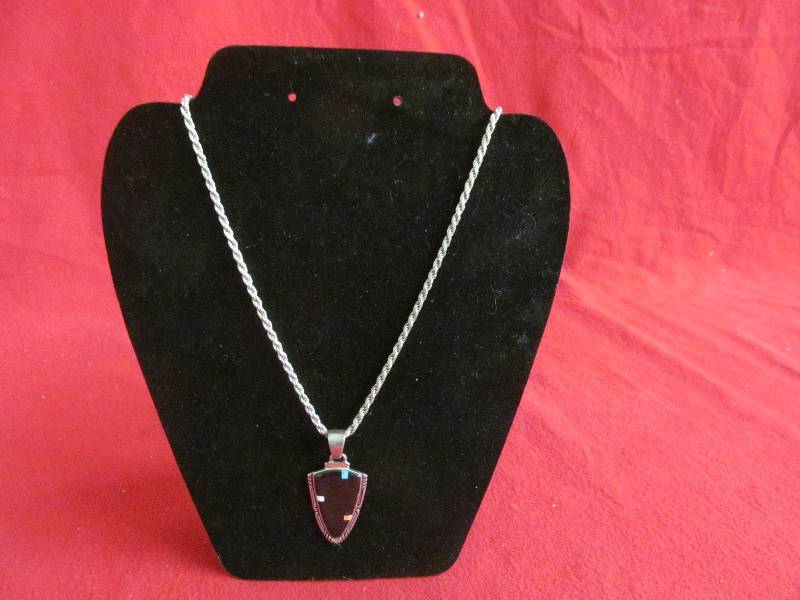 lot 30 image: sterling silver necklace