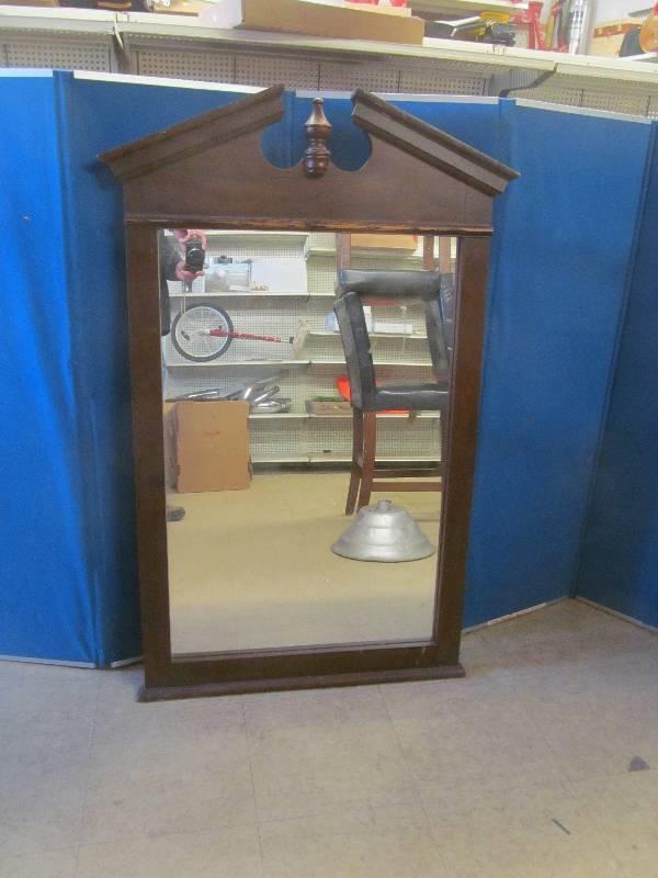 lot 118 image: hall mirror