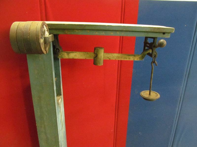 lot 149 image: vintage feed scale