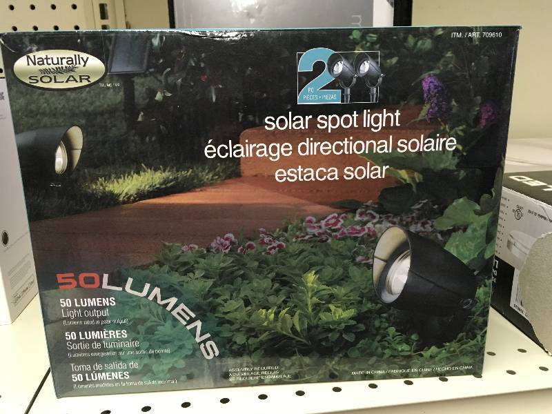 lot 53 image: SOLAR SPOTLIGHTS 2 PK, MSRP $14.99